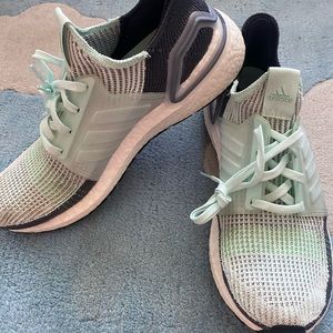 Womens Adidas Ultra Boost 4.0